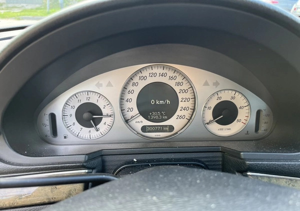 Mercedes-Benz Klasa E cena 22000 przebieg: 300711, rok produkcji 2008 z Człuchów małe 232